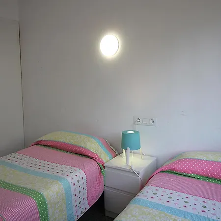 Pb 4 Pers Con Terraza Y Aparcamiento Cerca Playa - Es-228-209 * Llança