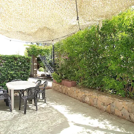Appartement Rdc 4 Pers Avec Terrasse Et Parking Proche Plage Llança